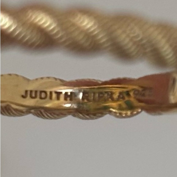 Judith Ripka Ring Gold Clad
925 Silver Green Goddess Pincushion CZ Ring - Picture 6 of 8